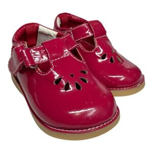 Footmates 4 Pink Patent Leather T-Strap Mary Jane‎ Shoes Floral Cutout Coquette